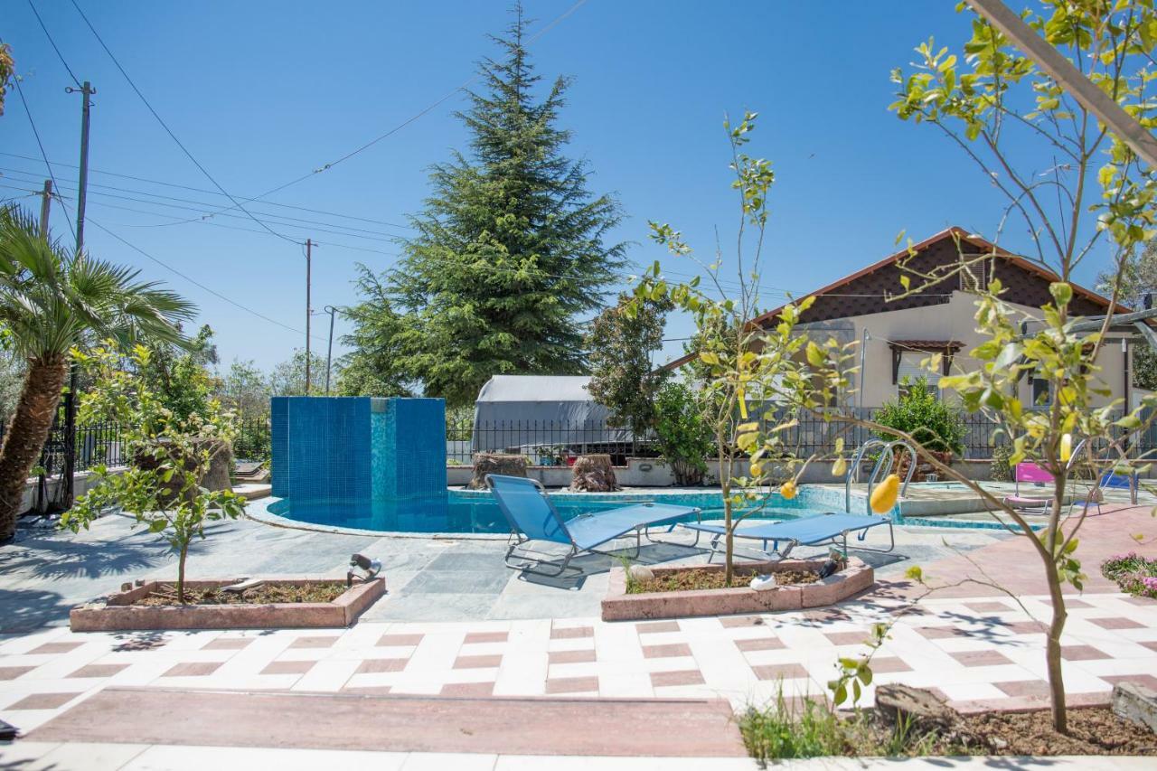 Rural Villa Private Pool, Bbq, Court ,20' Airport Nea Kallikrateia Exterior photo